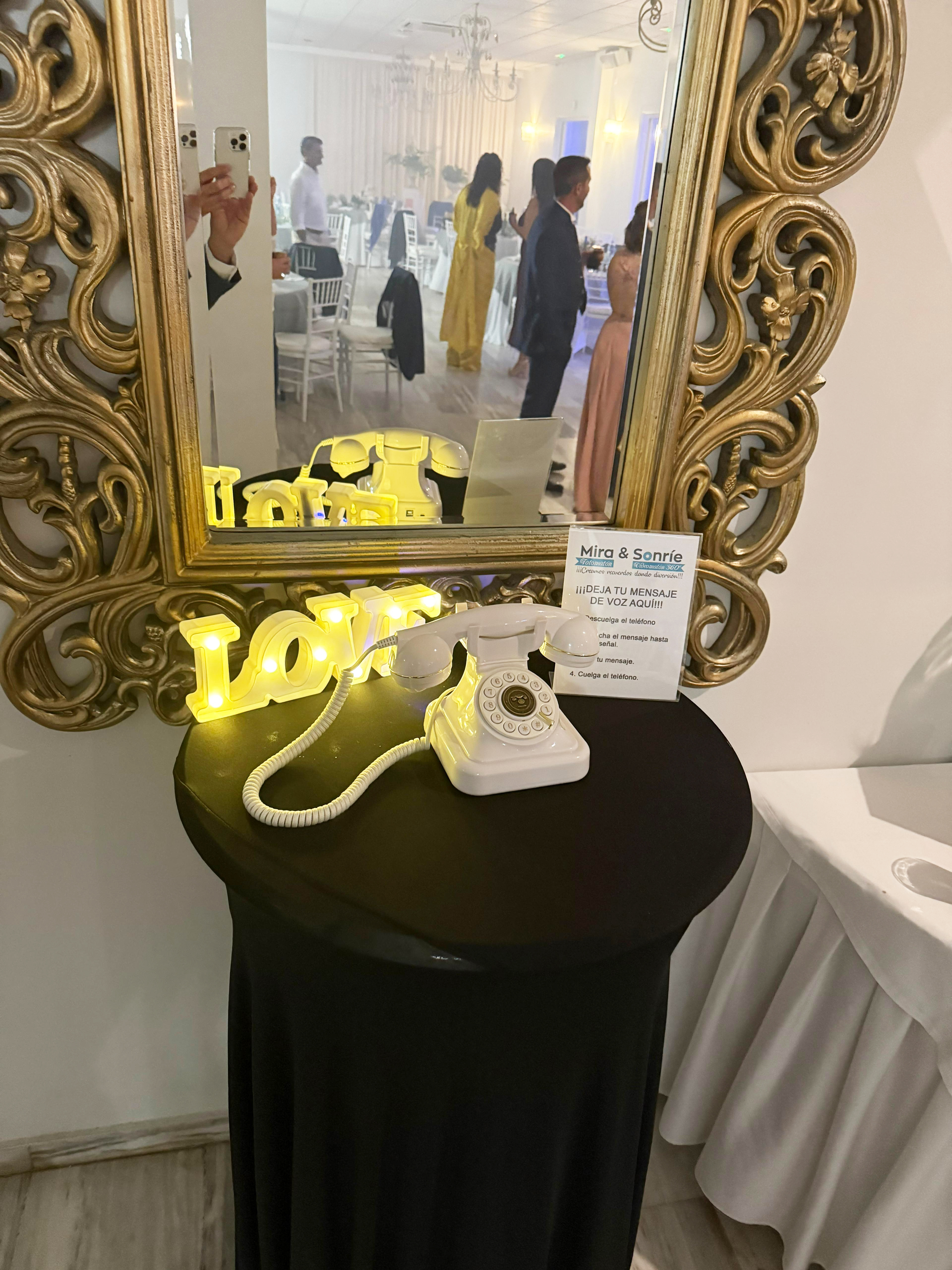 Teléfono de audio para mensajes de invitados